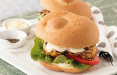 Tasty Lemon Marinated Chicken Burger