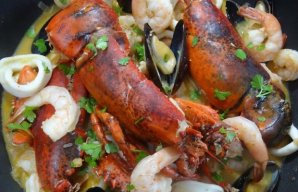 Rich and Flavorful Shellfish Stew