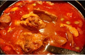 Flavorful Chicken and Linguiça Stew