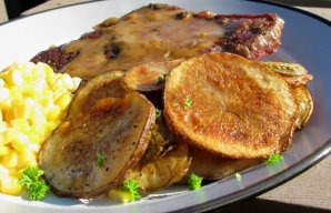 Delicious Fried Potato Rounds with Parsley