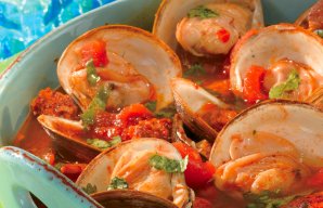 Steamed Clams with Chouriço