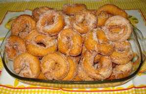 Delicious Fried Donuts (Argolinhas Fritas)