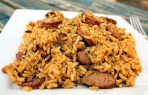 Tasty and Easy Linguiça Rice