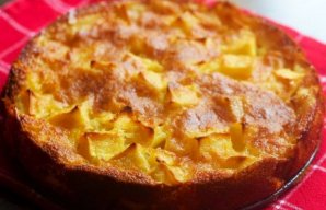 Easy Apple Cake (Bolo de Maçã)