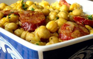 Flavorful Chickpeas with Chouriço