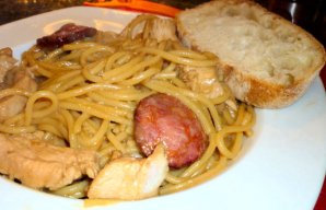 Portuguese-Style Chicken Spaghetti with Beer