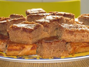 Irresistible Cinnamon Cake (Bolo de Canela)