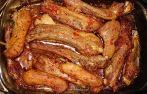 Amazing Garlic Roasted Ribs