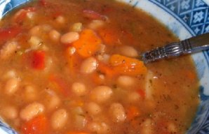 Flavorful Navy Bean Soup