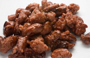 Simple and Tasty Caramelized Almonds