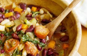 Soup with Cabbage and Chouriço