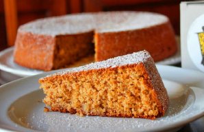  Honey and Walnut Cake