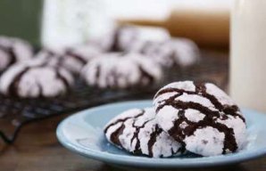 Dawn's Yummy Chocolate Crinkle Cookies