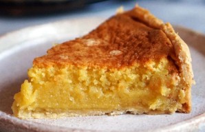 Moist and Creamy Almond Tart