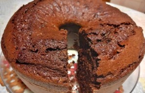 Marcia's Moist and Indulgent Chocolate Cake