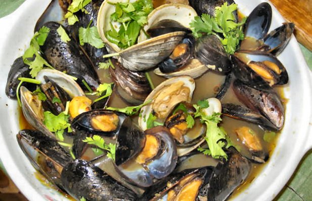 Delicious Mussels with Parsley