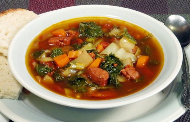 Kale Soup (Sopa de Couve)