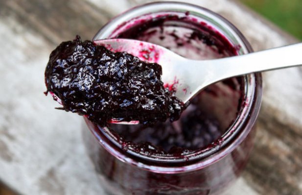 Easy and Quick Grape Jam