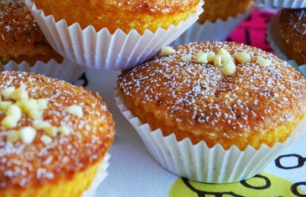 Tasty and Easy Almond Cupcakes