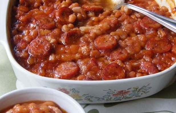 Tasty Baked Beans with Chouriço