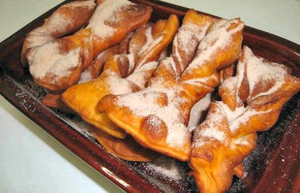 Cinnamon and Sugar Twists