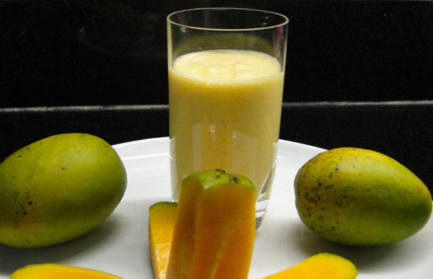 Refreshing Mango and Yogurt Milk Shake