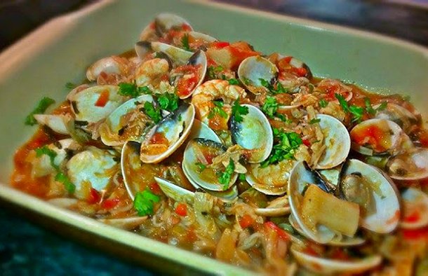 Portuguese Clams and Shrimp with Tomato