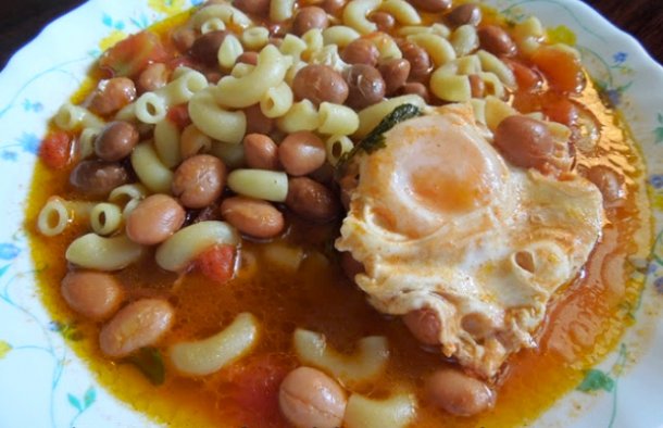 Hearty Bean and Pasta Soup