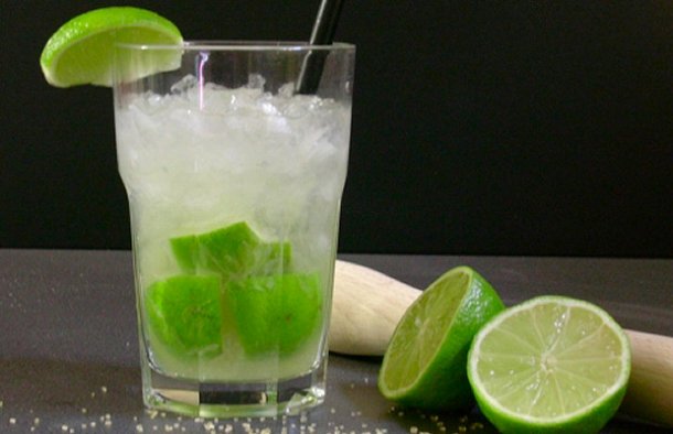 Popular and Refreshing Brazilian Caipirinha