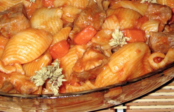 Portuguese-Style Shell Pasta and Pork Stew