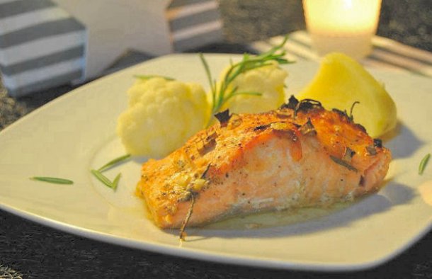 Delicious Oven Baked Salmon with Mustard