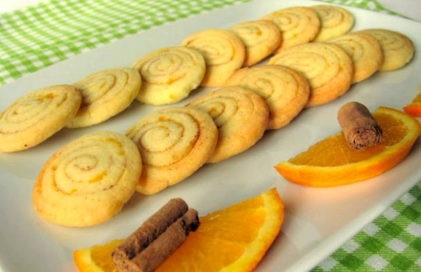 Orange Cookies with Cinnamon