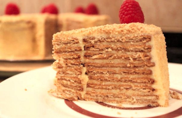 Old Fashioned Biscuits Cake