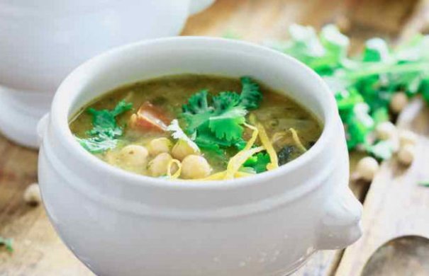 Chickpea Soup (Sopa de Grão de Bico)