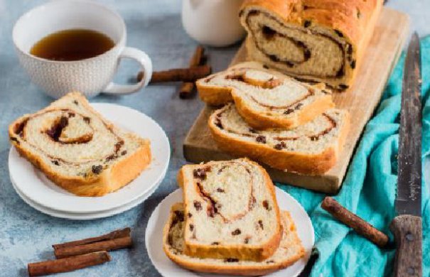  Lydia's Yum Cinnamon and Raisin Bread