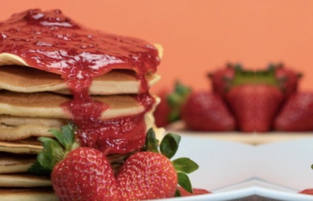 Yummy Pancakes with Strawberry Sauce