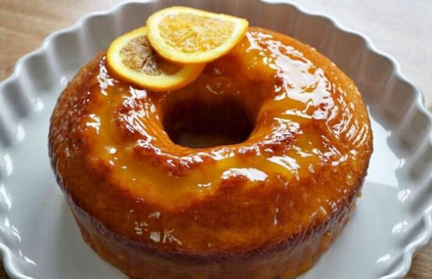 Delicious, Quick and Creamy Orange Cake 