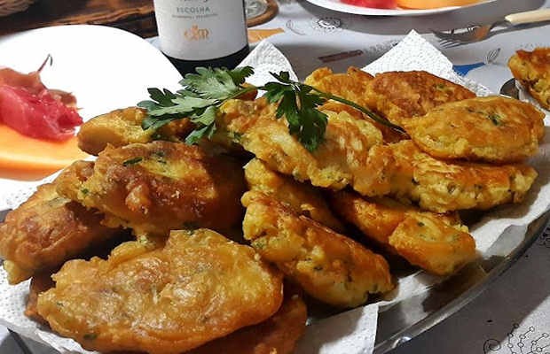 Crispy Cod Fritters with Beer